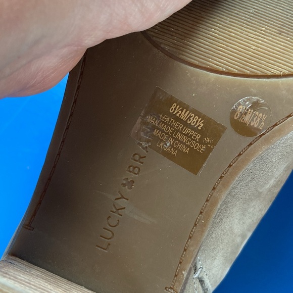 LUCKY BRAND Jana boot tan suede block heel worn once 8.5 - Picture 4 of 5
